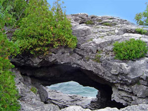 Bruce Peninsula National Park - natural arch